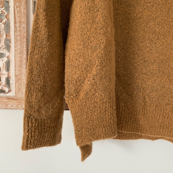 CONSIGNED - Picture 3 of 7